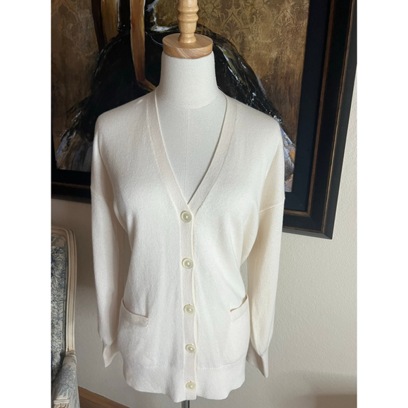 LAUREN Ralph Lauren Sweaters - NWT LAUREN Ralph Lauren Cream Washable Cashmere Cardigan M